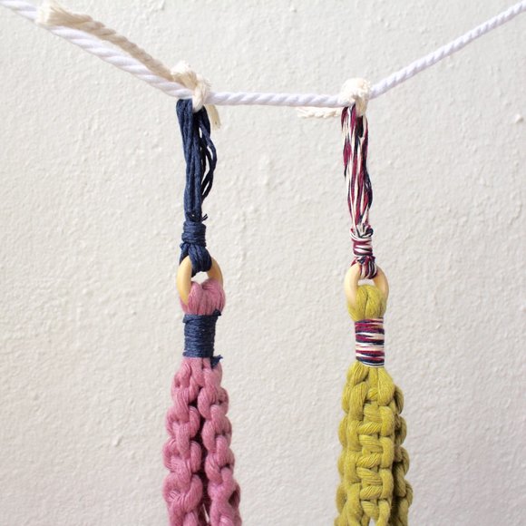 Mini Plant Hangers, Set of 2, Recycled Cotton - Picture 5 of 10
